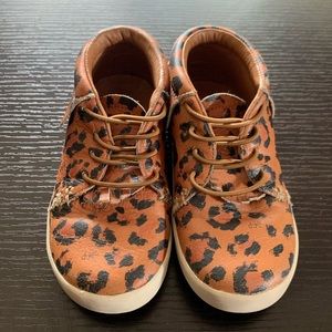 Freshly Picked Hard Sole Leopard Size 9